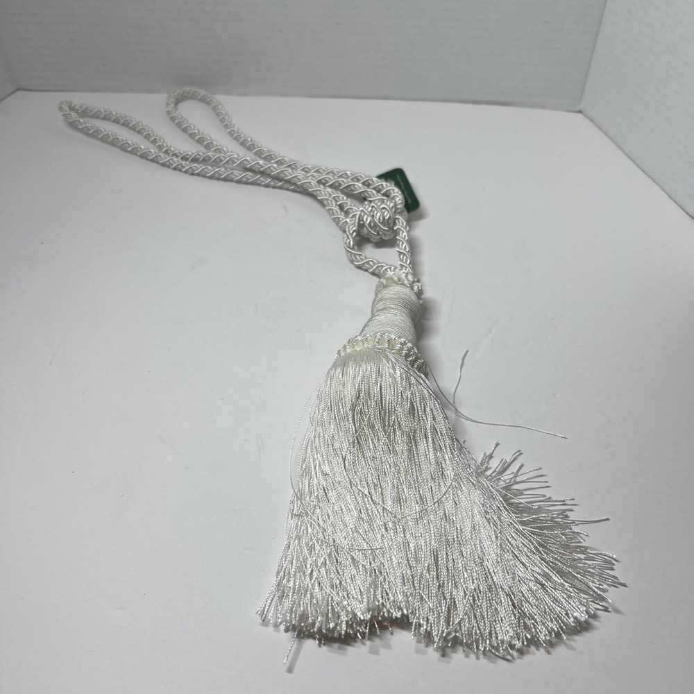 White Versailles Drapery Tassel